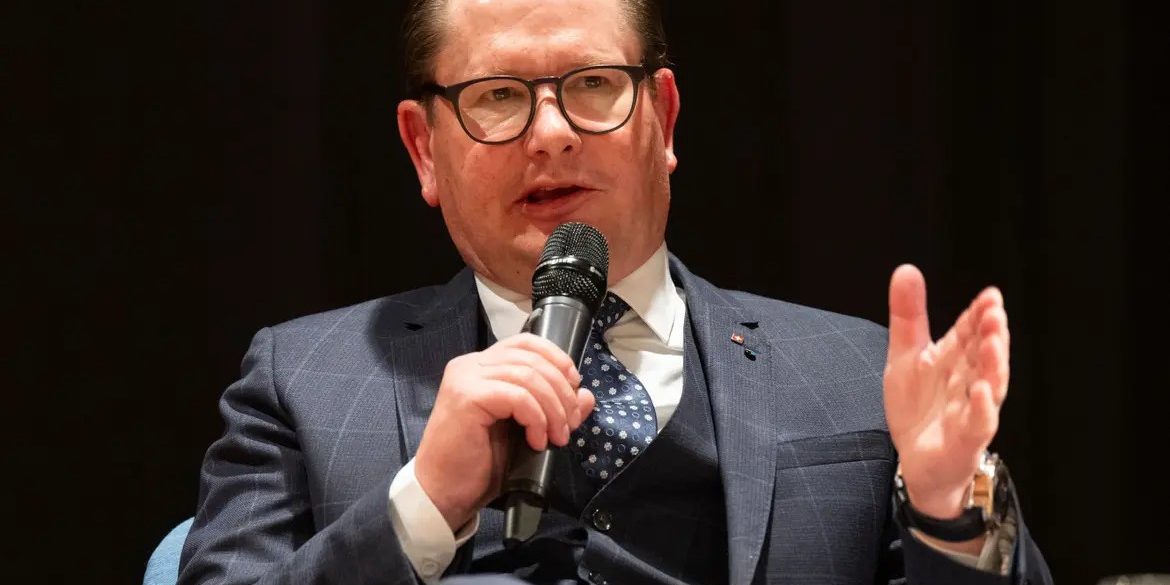 Podium Polizeisystem Rolf Jäggi 16.2.2024